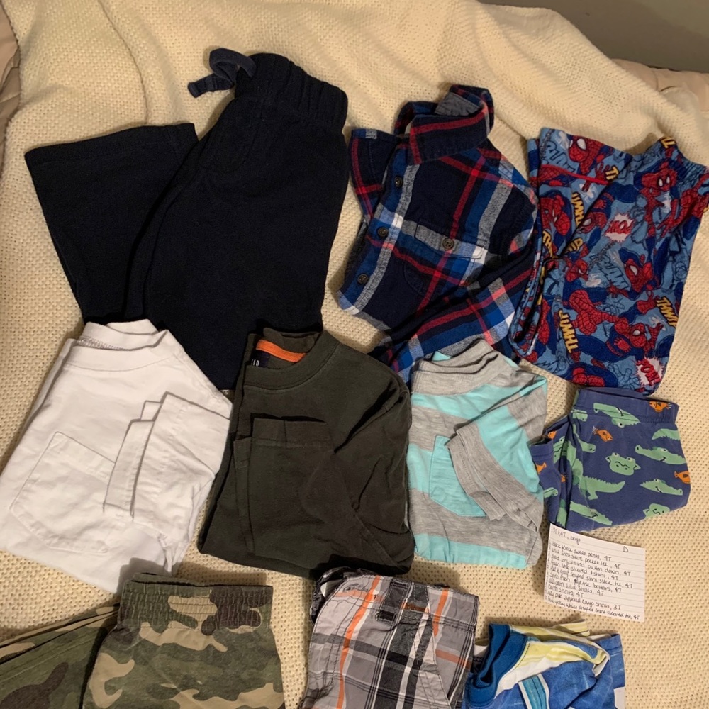 10 piece 3T & 4T Boys Clothing Lot
